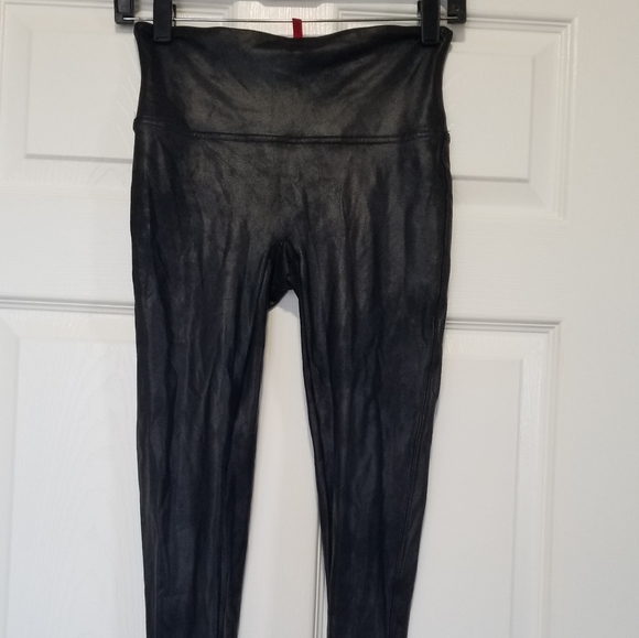 Spanx Faux Leather Leggings Black Size Medium - Picture 7 of 12